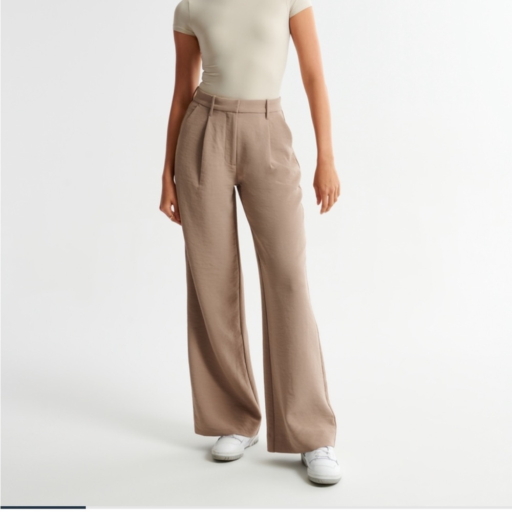 Abercrombie Pants NWT
